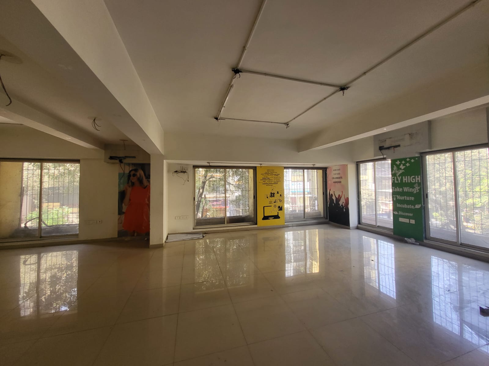 Commercial Office in Thane west