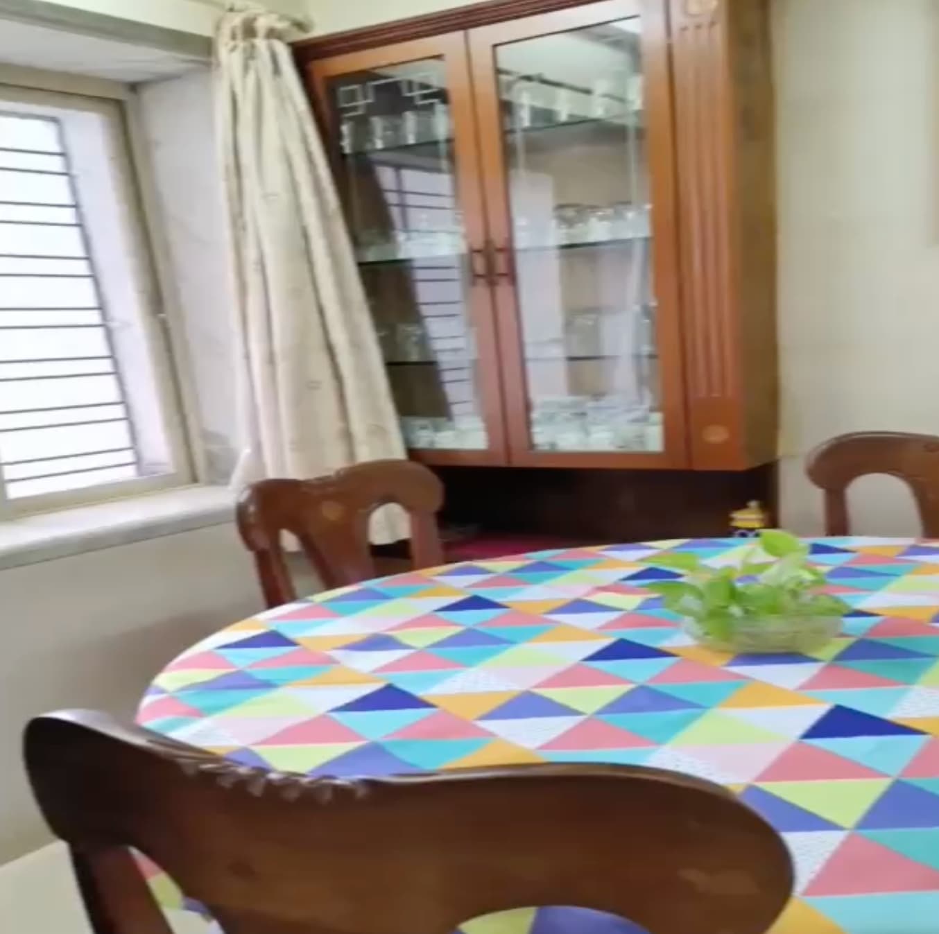 Fully Furnished 3BHK for Sale in Kandivali West