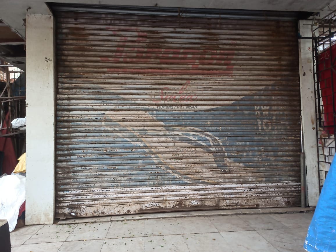 Commercial Shop Space for Rent in Kandivali West